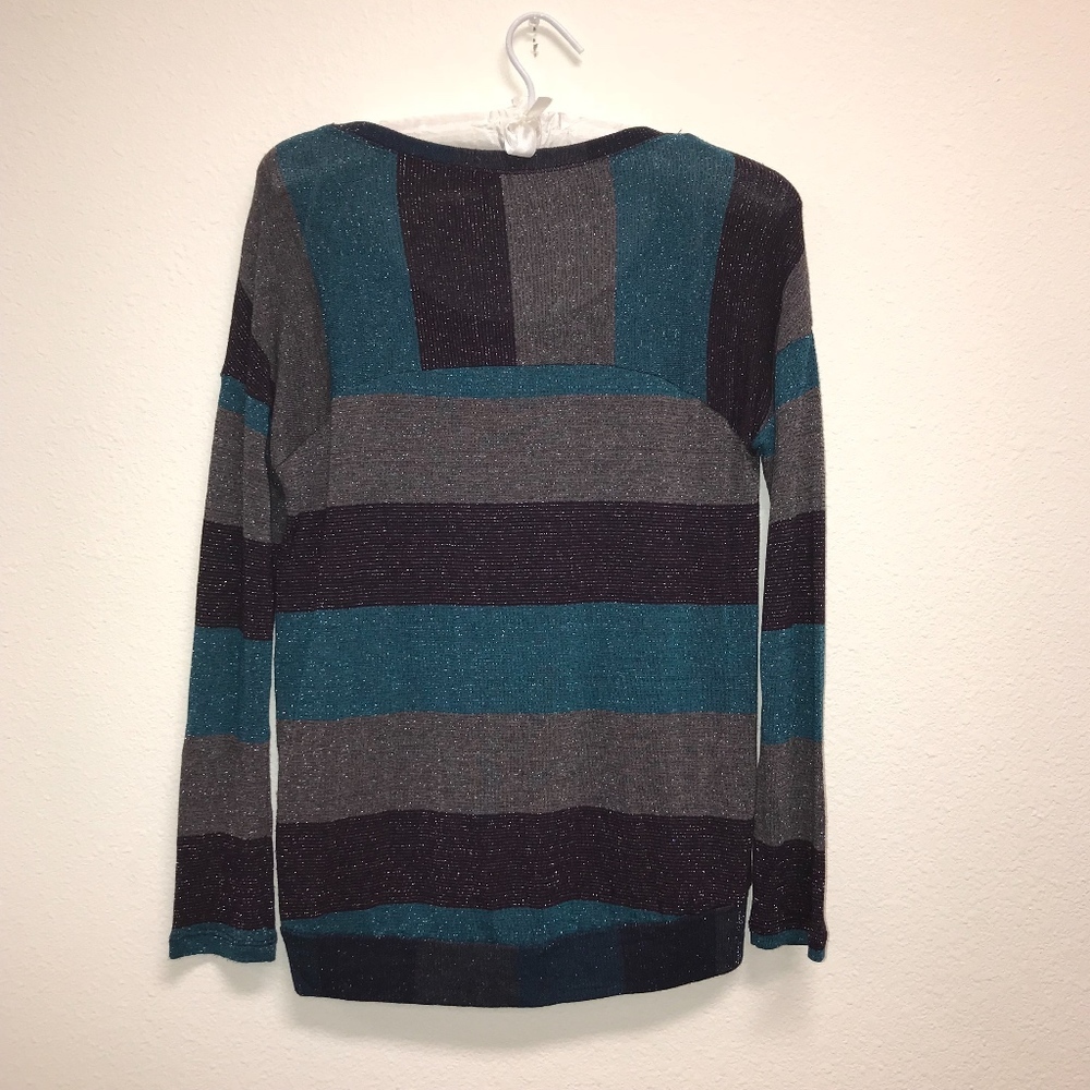 🔻Splendid Multi Color Sweater - Picture 2 of 4